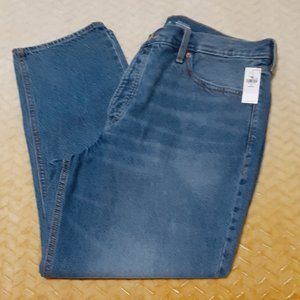 👀 👀 👀 Women's Old Navy Straight Jeans 16 Petite NWT